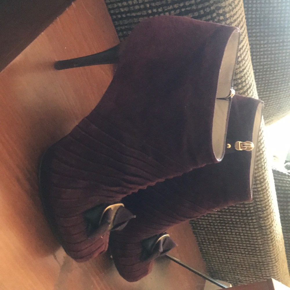 Salvatore Ferragamo booties. Stunning and unique